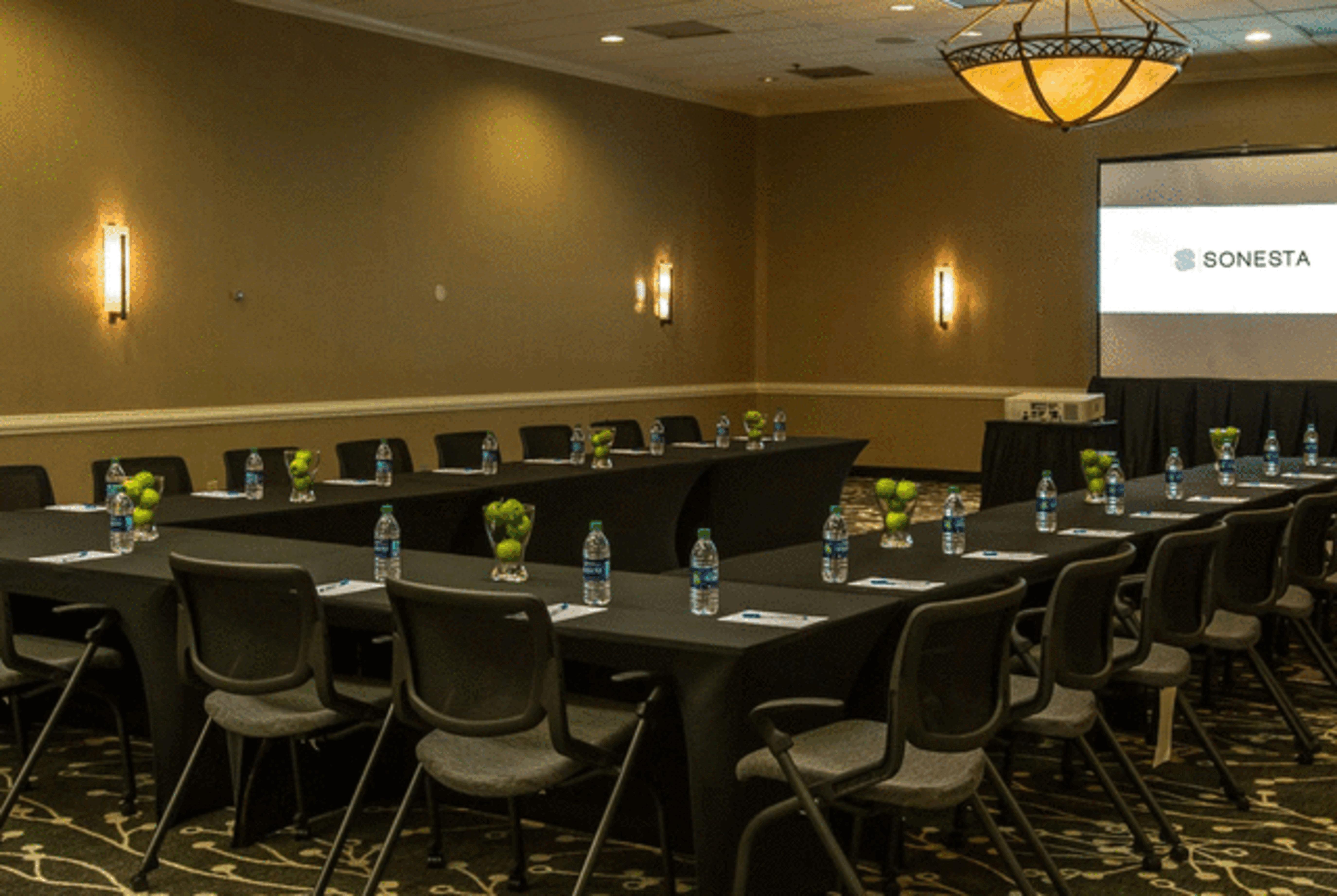 Sonesta Northwest Marietta - The Battery Hotel Waterford